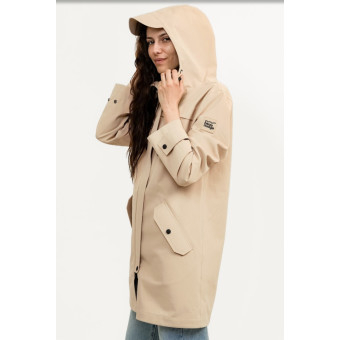 L’imperméable beige mixte
