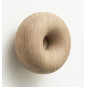 Patère DONUT hêtre vernis mat